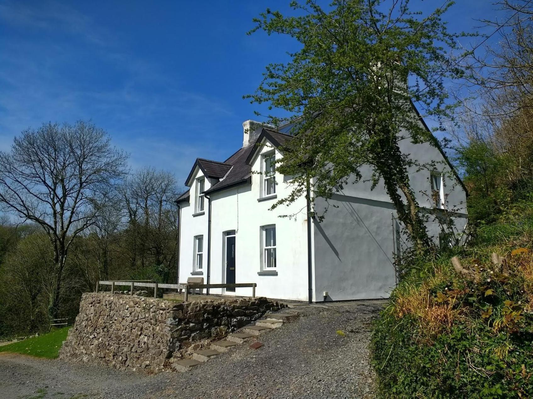 Farthings Hook Mill Holiday Cottage Henrys Moat Exterior photo